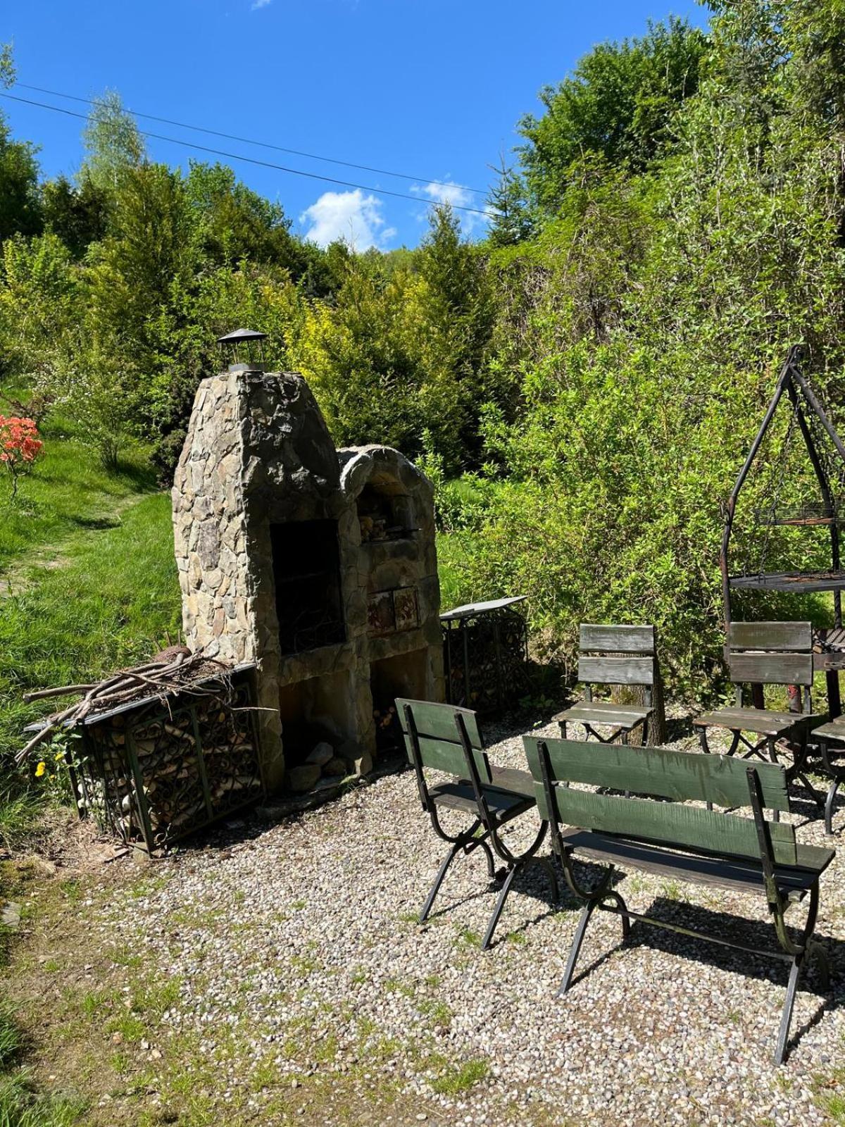 Pod Magnolia Lägenhet Targanice Exteriör bild