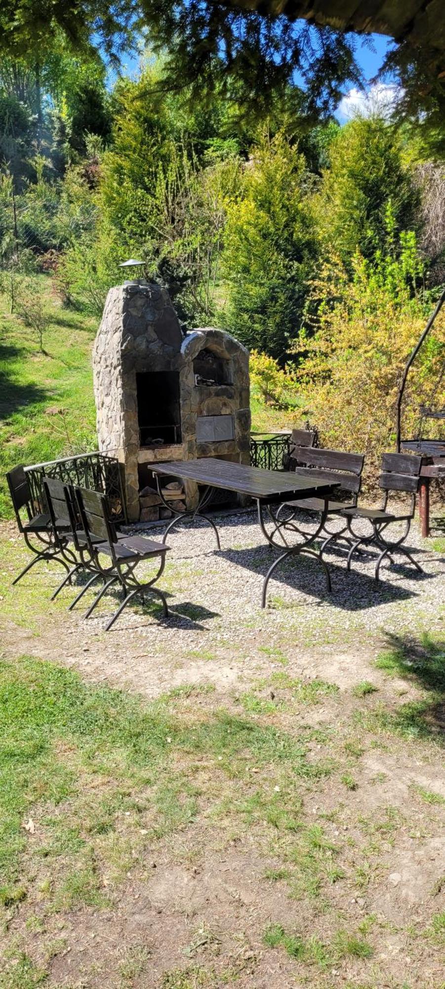 Pod Magnolia Lägenhet Targanice Exteriör bild